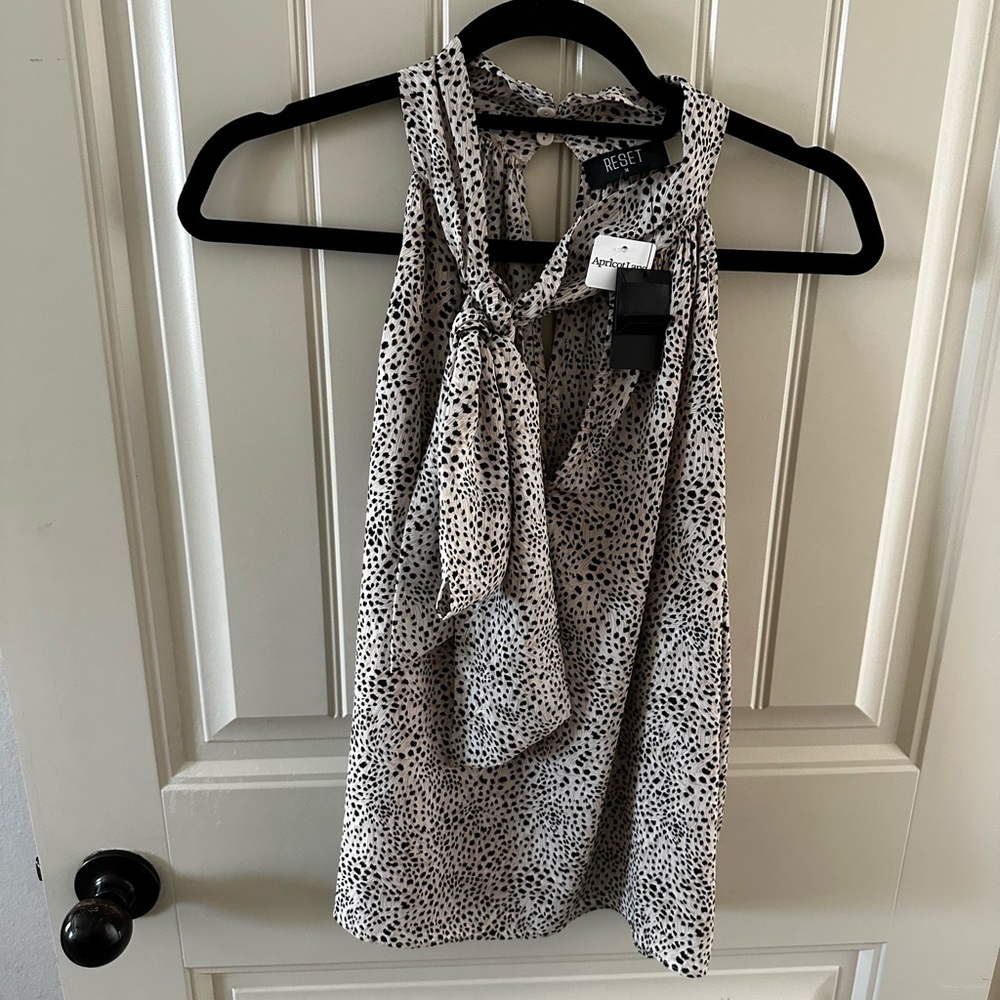 Tie neck print tank blouse - new with tags